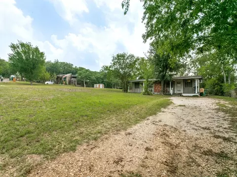 9205 Choctaw Trl, Flower Mound, TX 75022