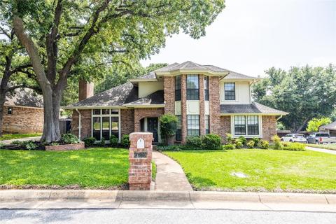 5000 Willow Park Dr, Arlington, TX 76017