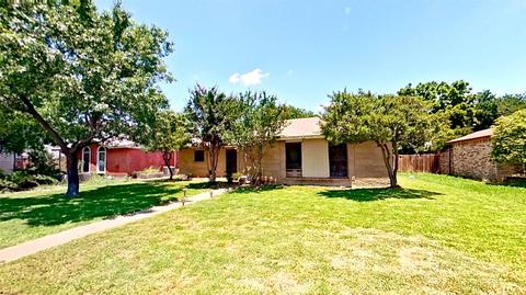 4640 Gleneagle St, Mesquite, TX 75150