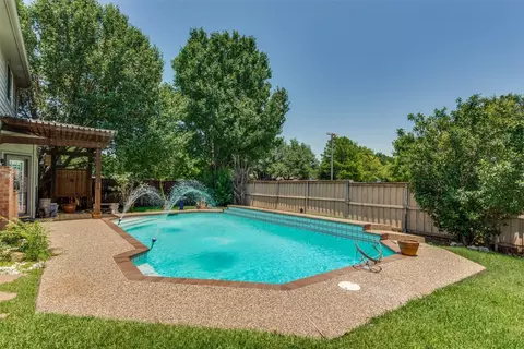801 Autumn Ridge Dr, Mckinney, TX 75070