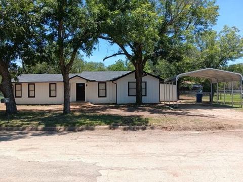 1308 Campa Dr, Brownwood, TX 76801