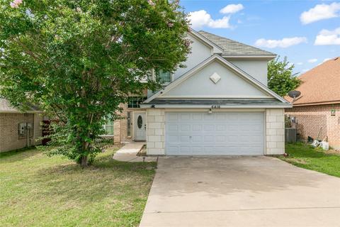 6416 Willard Rd, Fort Worth, TX 76119