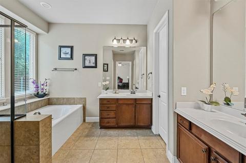11956 Tranquil Cv, Euless, TX 76040 photo 17