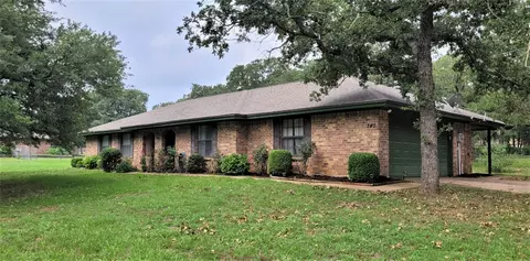 740 Carol Ln, Burleson, TX 76028