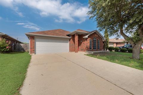 841 W Colony Dr, Arlington, TX 76001