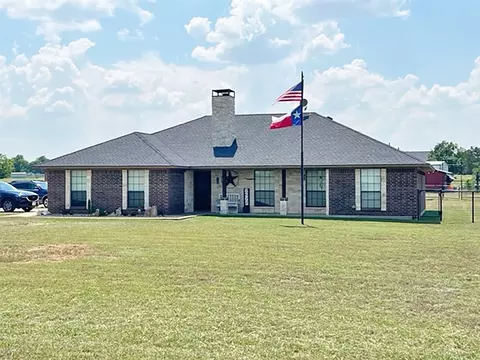 6265 Sam Bass Rd, Sanger, TX 76266