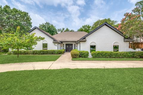 623 Green Hills Rd, Duncanville, TX 75137
