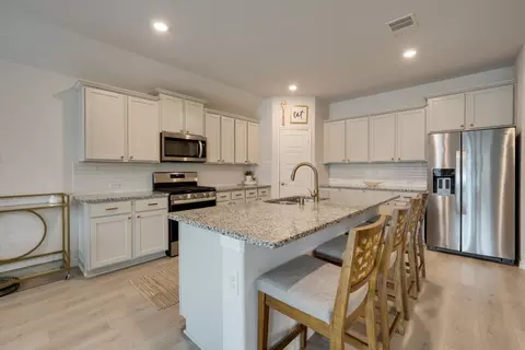 114 Colony Way, Fate, TX 75189