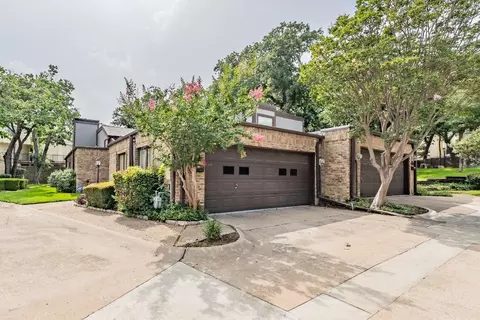 2821 Fairway Park St, Grand Prairie, TX 75050