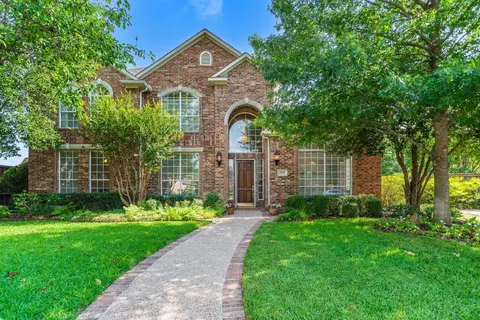 1009 Roundrock Cir, Coppell, TX 75019