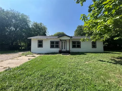 2727 Morgan Dr, Dallas, TX 75241