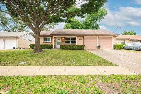 801 N Cottonwood Dr, Richardson, TX 75080