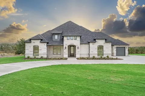 358 Tiara Trl, Fort Worth, TX 76108