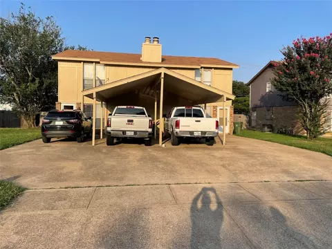 515 517 Norwood E Cir, Arlington, TX 76013