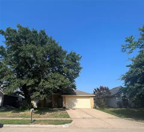 5803 Marquette St, Arlington, TX 76018