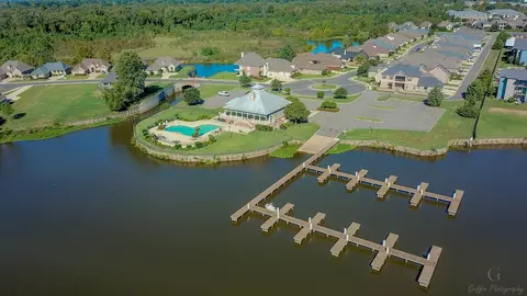 2811 Caribbean Cv, Shreveport, LA 71105