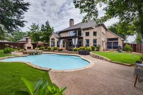 3704 Sandhurst Dr, Flower Mound, TX 75022