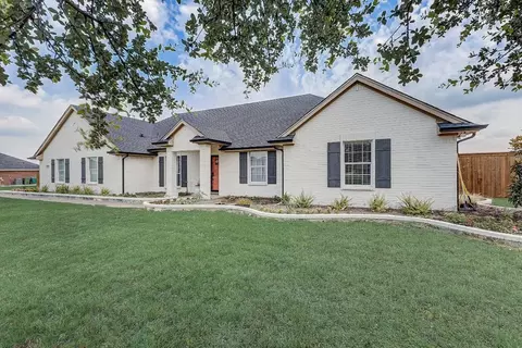 2625 Plains Trl, Haslet, TX 76052