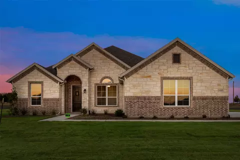 1445 Emilia Dr, Farmersville, TX 75442