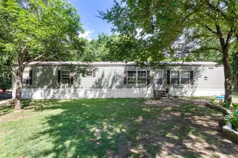 148 Fcr 482, Dew, TX 75840