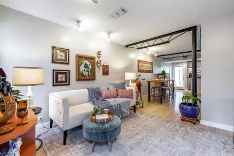 4242 Buena Vista St #14, Dallas, TX 75205