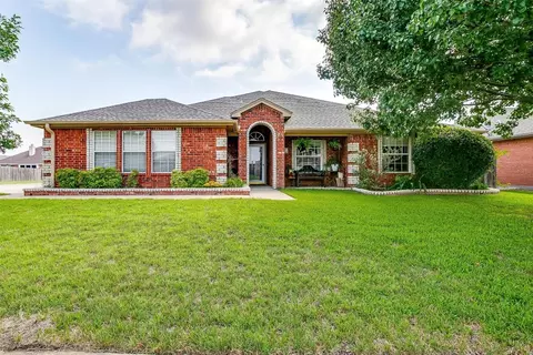 958 Aaron Dr, Burleson, TX 76028