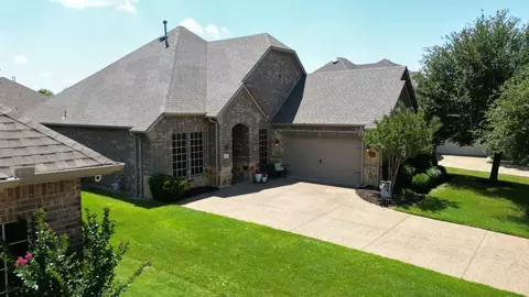 5604 Suncrest Dr, Flower Mound, TX 75028