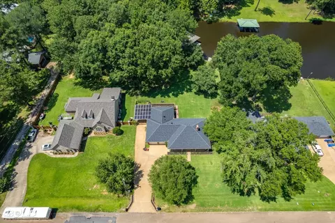 185 Covington Dr, Benton, LA 71006 photo 4