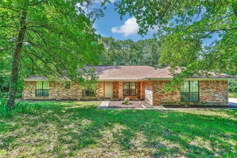 1385 County Road 297, Gainesville, TX 76240