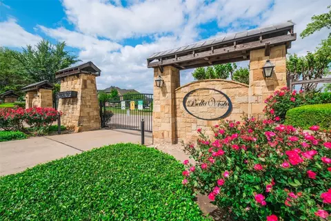 128 Solano Cir, Aledo, TX 76008