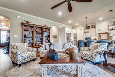 328 Nora, Argyle, TX 76226 photo 4