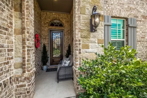328 Nora, Argyle, TX 76226 photo 2