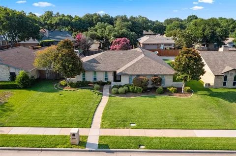 1419 Baltimore Dr, Richardson, TX 75081