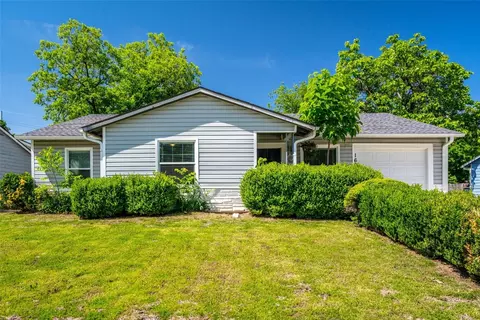 1604 Tower Dr, Arlington, TX 76010