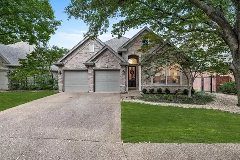 3769 Park Pl, Addison, TX 75001