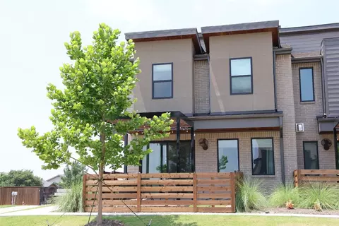 801 Emerling Dr, Mckinney, TX 75069