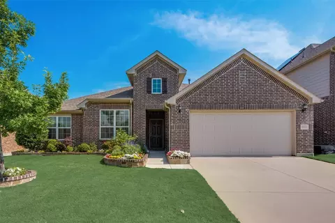 1913 Chiford Ln, Fort Worth, TX 76131