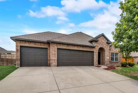 508 Kenilworth Ave, Oak Point, TX 75068