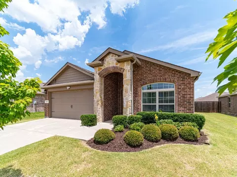 1404 Cedar Hollow Dr, Princeton, TX 75407