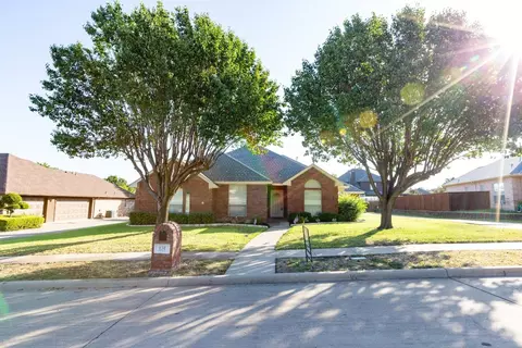 131 Paige Ln, Forney, TX 75126