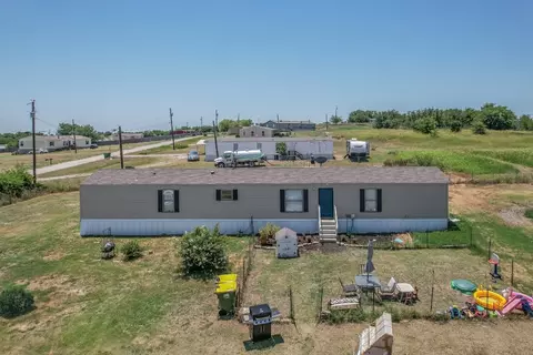 216 Ridge Trl, Rhome, TX 76078