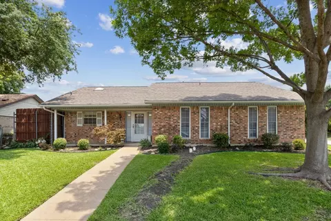 2401 Stoneleigh Dr, Garland, TX 75044