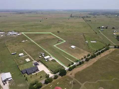 231 Lone Elm, Waxahachie, TX 75167