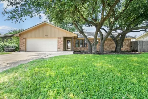520 Spring Meadow St, Stephenville, TX 76401