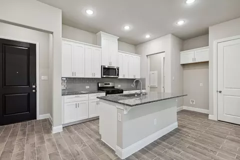 3025 Hamilton St, Plano, TX 75075