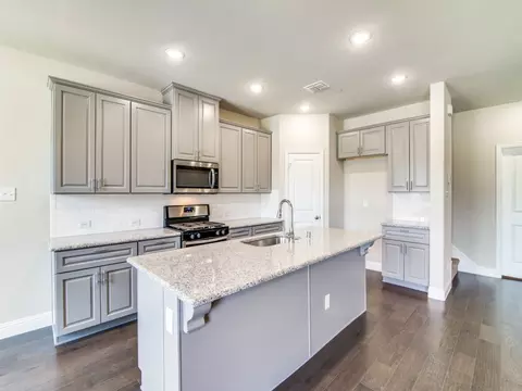 917 Blue Bell Trl, Plano, TX 75075