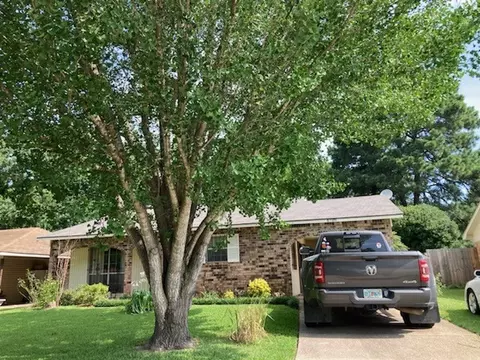 4706 Erin Ln, Shreveport, LA 71109