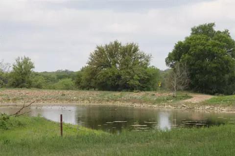 3945 Fm 1027, Carbon, TX 76435