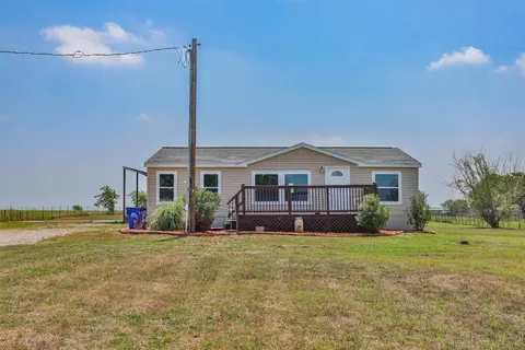 646 Ritchey Rd, Valley View, TX 76272