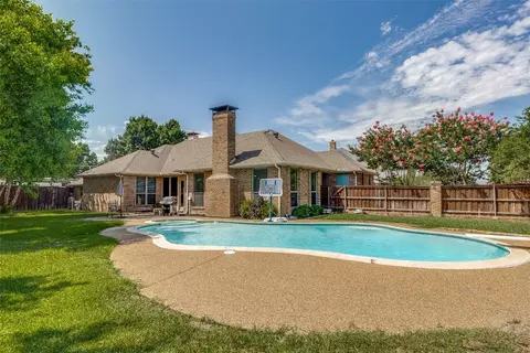 11115 Manorview Cir, Dallas, TX 75228